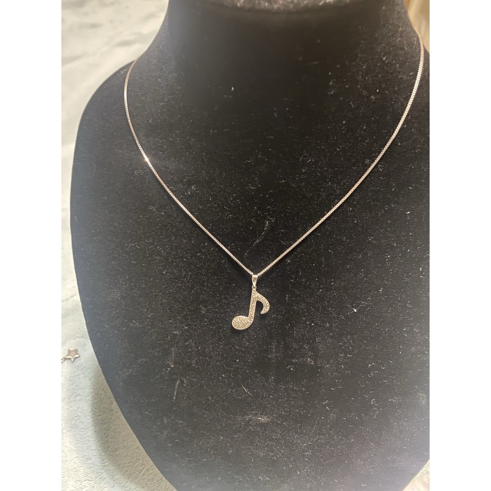 Sterling Silver Necklace with Musical Note Sterling with Diamond Accents 18"